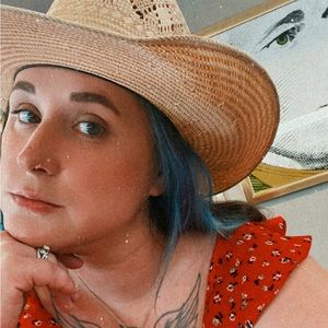 Meet your Posher, Tara